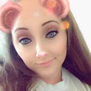 Meet your Posher, Tabatha